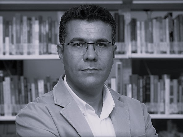 Doç. Dr. İzzet Arı - Ankara Sosyal Bilimler Üniversitesi
